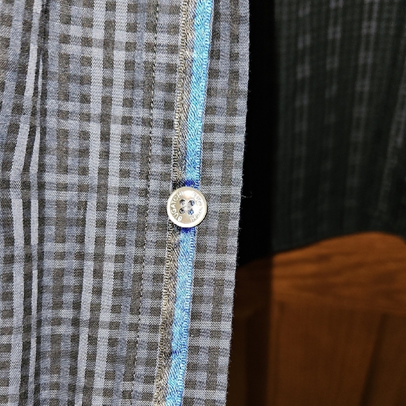2 Bugatchi Button Ups - Picture 11 of 14